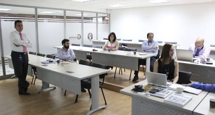 Cooperacion-Uniremington-Universidad-Internacional-de-la-Rioja-uniremington