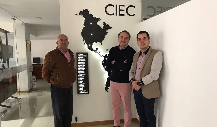 Convenio UNIR y la Confederación Interamericana de Educación Católica CIEC