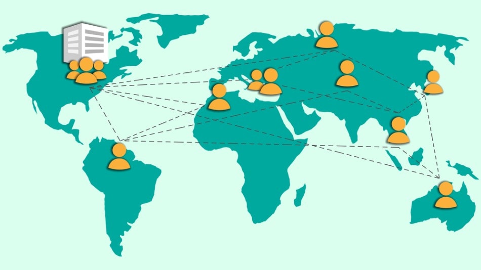 Concepto de offshoring, mapa mundi con icono de personas por diversos países y una sede