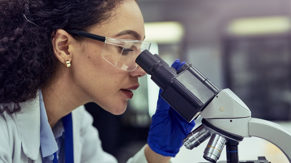 La biología humana está ligada a los diferentes aspectos biológicos, sociales y psicológicos que caracterizan al ser humano en su espacio en la naturaleza