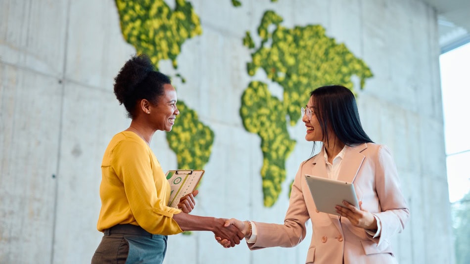 Trabajar en organismos internacionales provee a los profesionales una gran ventaja y conocimientos en diferentes campos debido a la diversidad cultural y la forma como estos funcionan