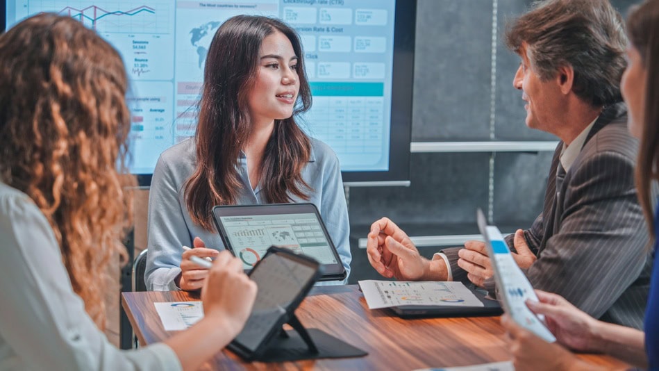 La inteligencia económica es una tendencia que se ha implementado para poder entrar y competir en los mercados globales