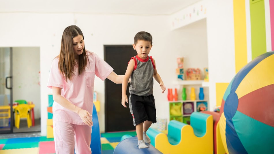 Lograr un buen desarrollo es el objetivo principal del psicocomotrista infantil