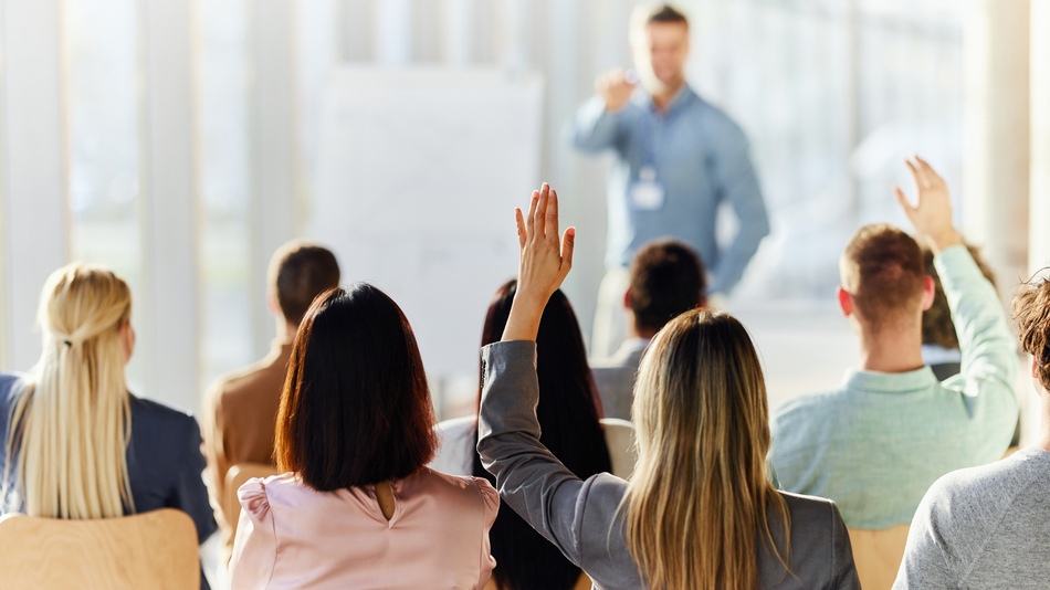 para acelerar tu carrera durante los primeros cinco a&ntilde;os profesionales es importante contar con la formaci&oacute;n continua