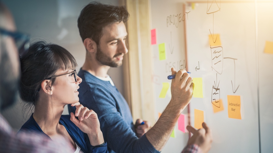 El design thinking es una metodología que ha revolucionado la manera de trabajar dentro de las empresas