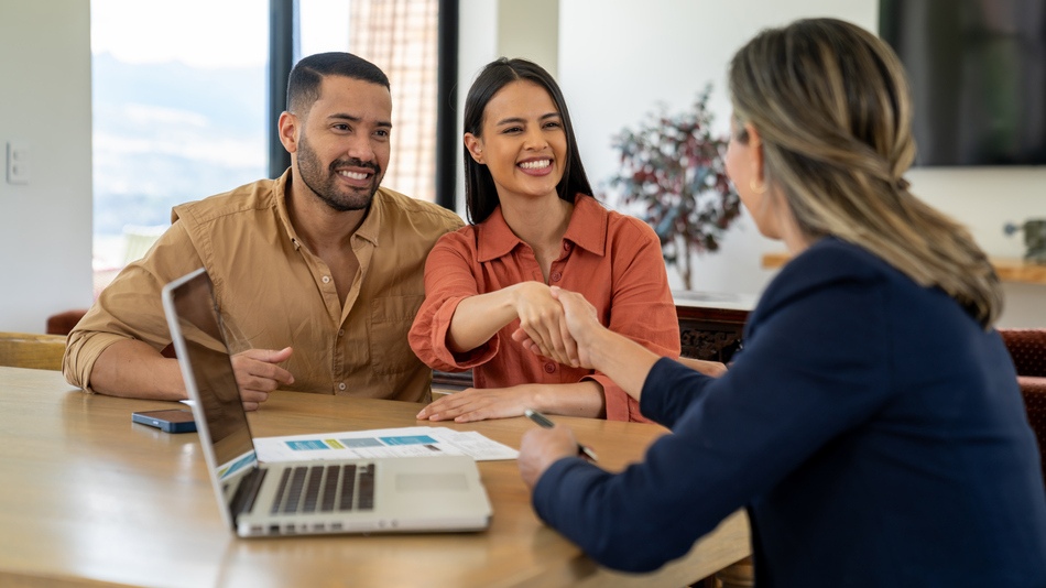 Para desarrollar una estrategia de customer success se requiere un profesional con conocimientos sólidos en UX