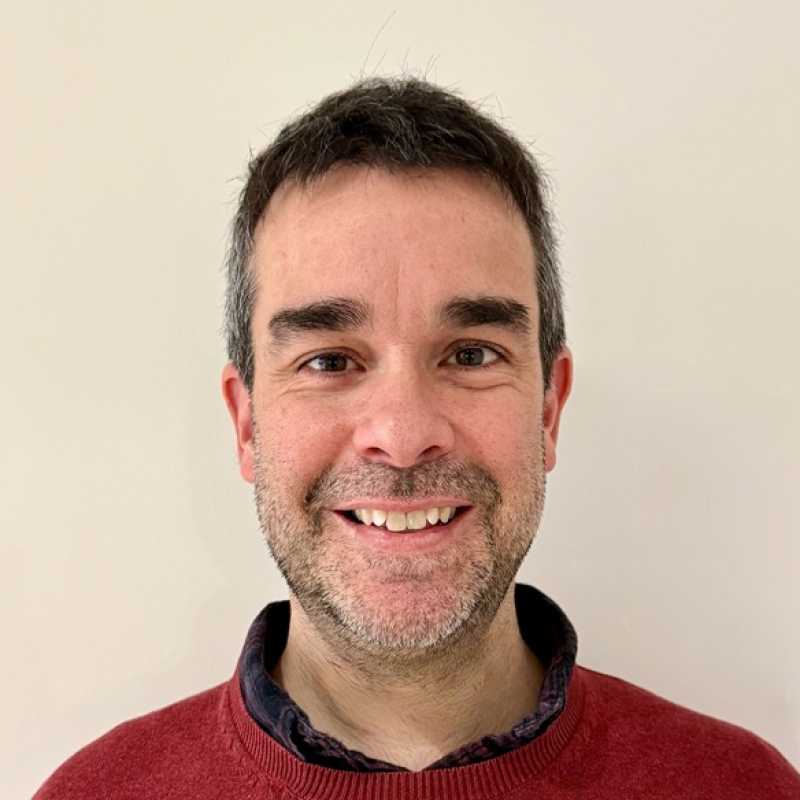 Alberto Moreno de la Gandara, Experto Asociado