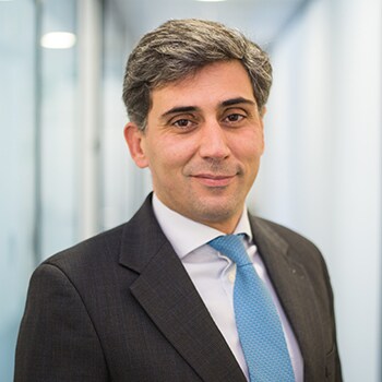 Alejandro González de Aguilar del Canto, Experto asociado