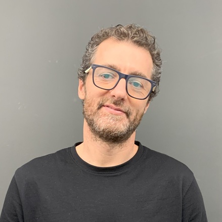 Álvaro Romero Vacas, Experto asociado