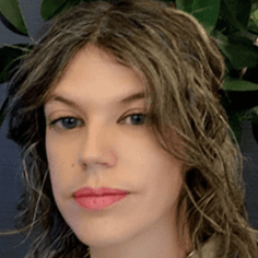 Amor Escoz Roldán, Docente UNIR