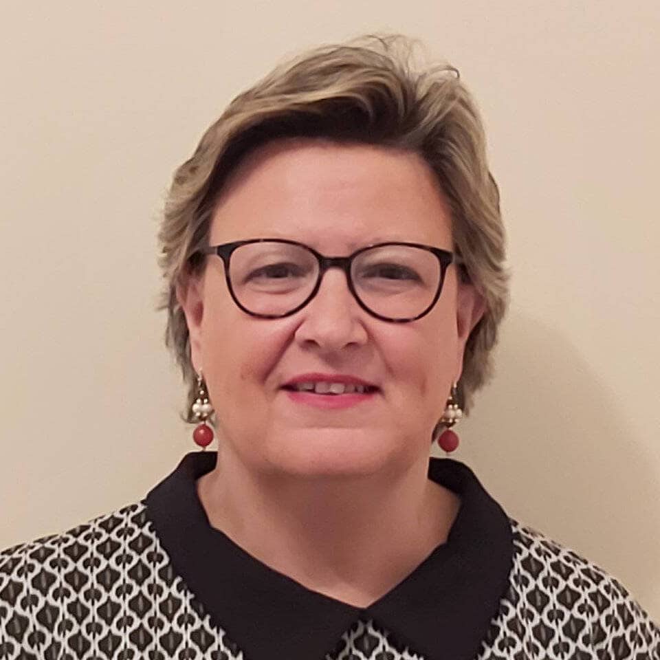Ana María Madrigal Nieto, Profesor