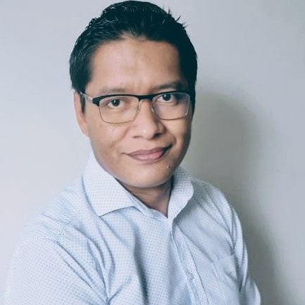 Dagoberto Mayorca Torres, Experto Asociado