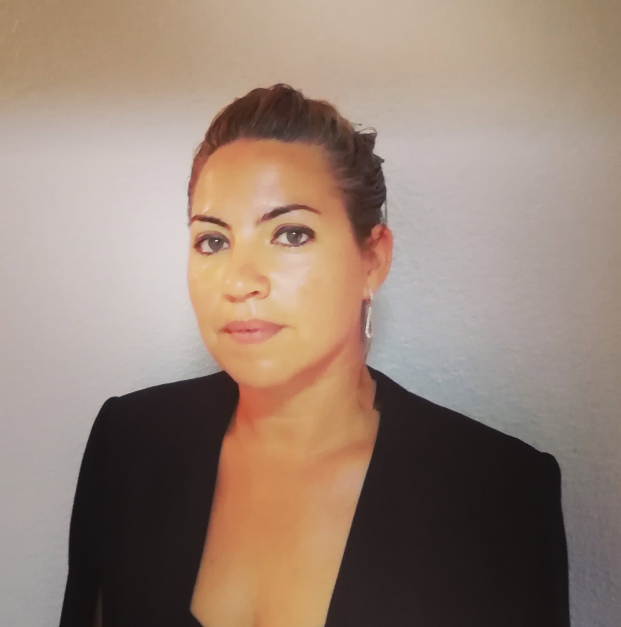 Elena Pérez Álvaro, Docente UNIR