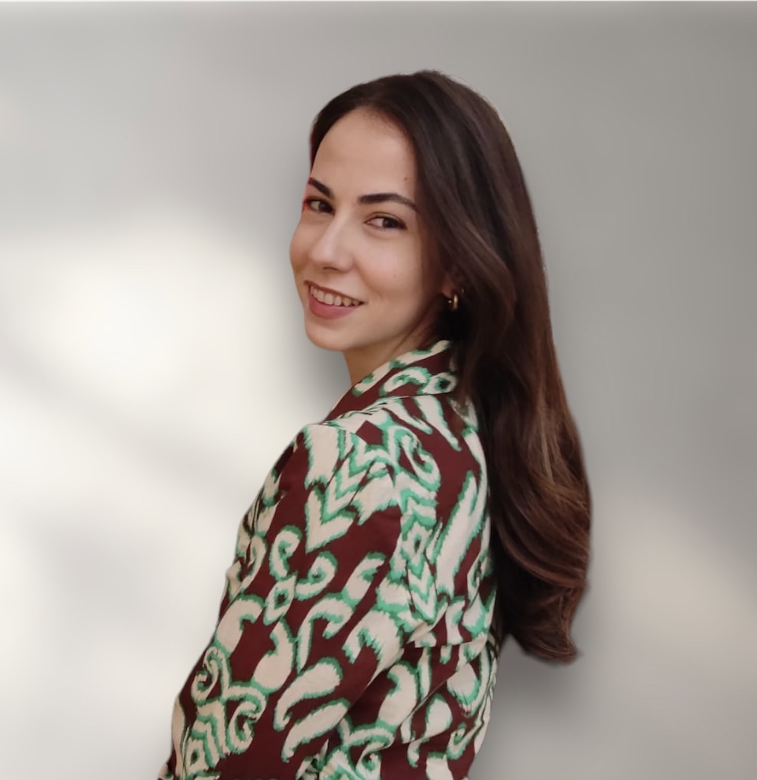 Eva Gómez Tórtola, Experta asociada