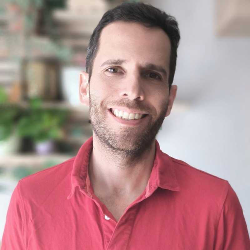 Ignacio Feliciano Pérez, Experto asociado