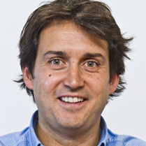 Javier Redondo Rodelas, Experto asociado