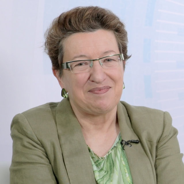 Laura Freixas Revuelta, Experta asociada