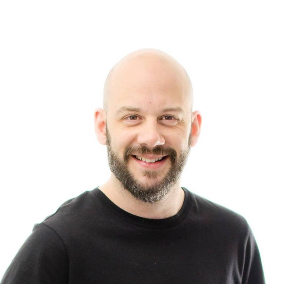 Leonardo Larrea Velasco, Profesor