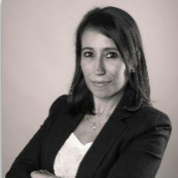 Lorena Varela, Profesor