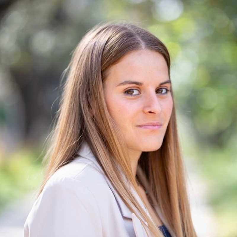 Mónica Castellanos Montealegre, Experta asociada