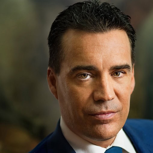 Raúl Varela Barros, Experto asociado