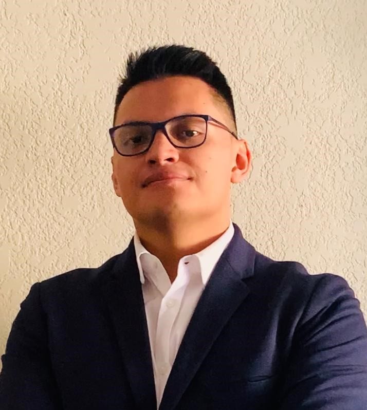 Ricardo Xavier Yajamín Villamarín, Experto Asociado