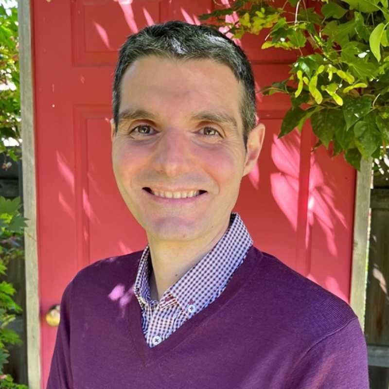 Ronald Fuentes Cadenas, Docente UNIR