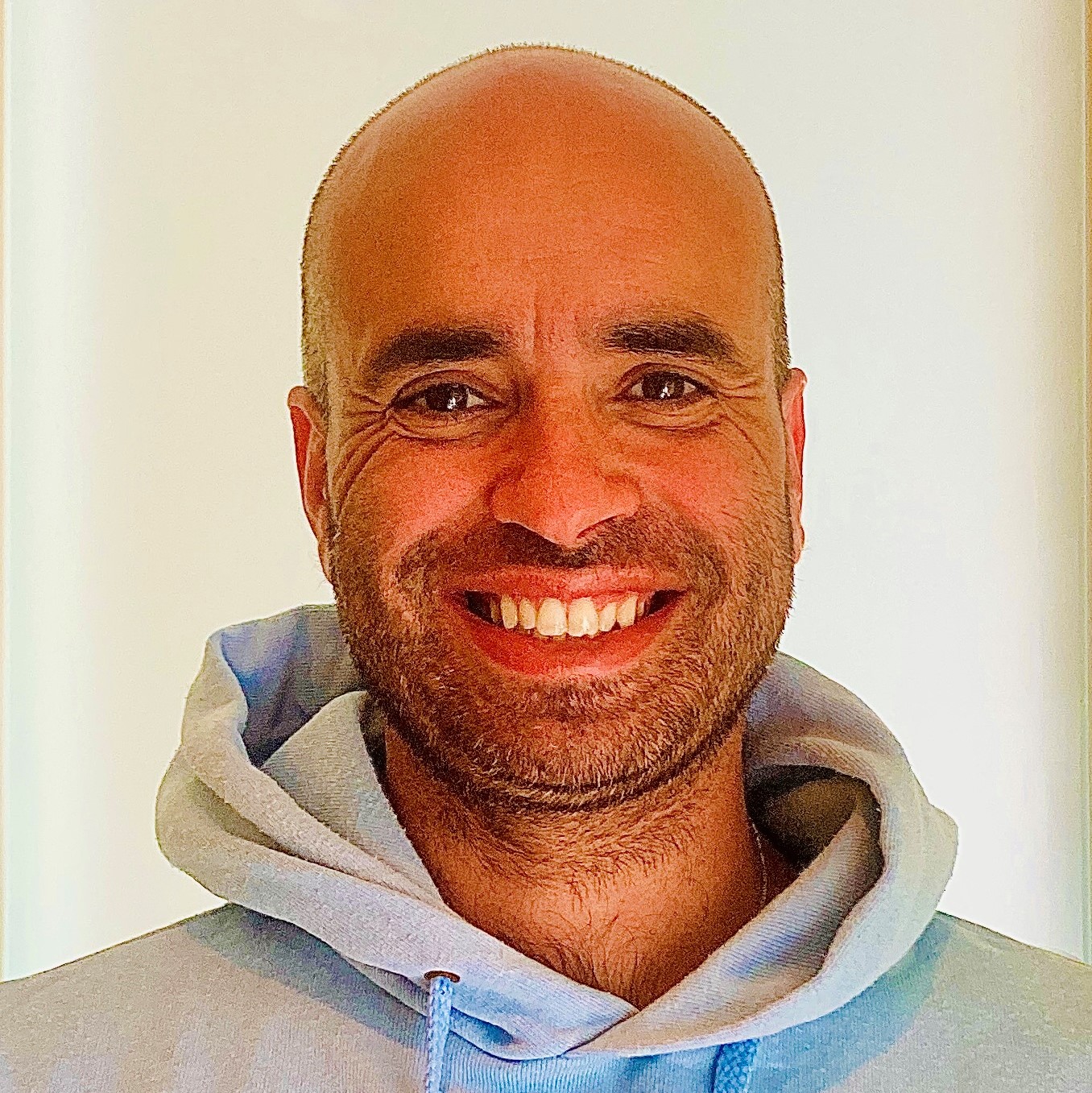 Sergio González Arganda, Experto Asociado